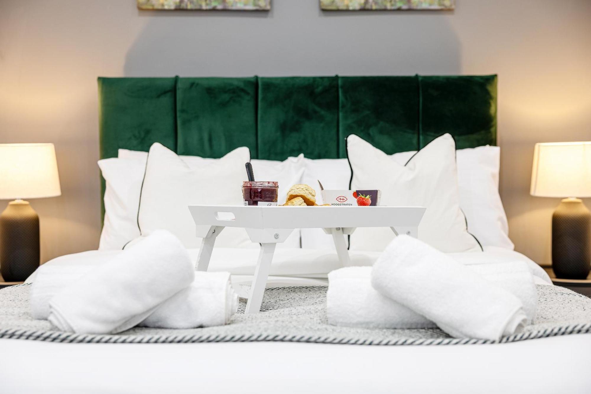 Rnm - Upgraded Business Stay For Travelling Contractors, All Amenities, Private Access Entire Place, Kitchen & Washroom, Smart Tv, Easy Access, Parking Nearby Cradley Heath Экстерьер фото